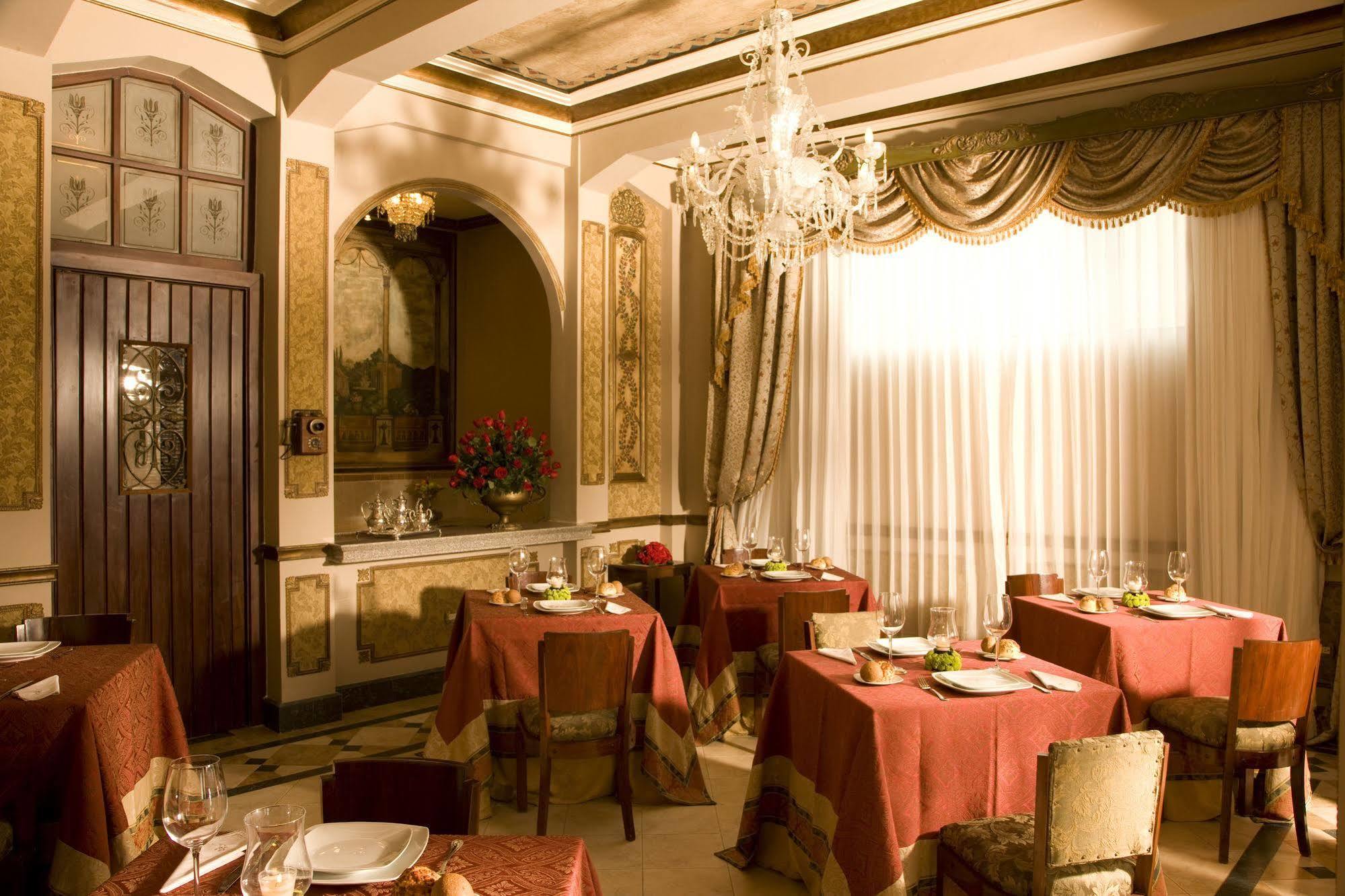 Hotel Boutique Mansion Del Rio Guayaquil Restaurant foto
